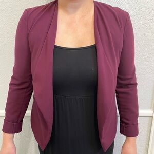 Divided by H&M size 6 maroon blazer